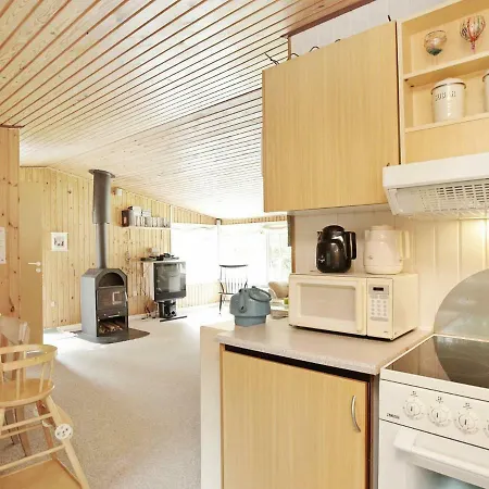 Three-bedroom Holiday In 29 Holiday home